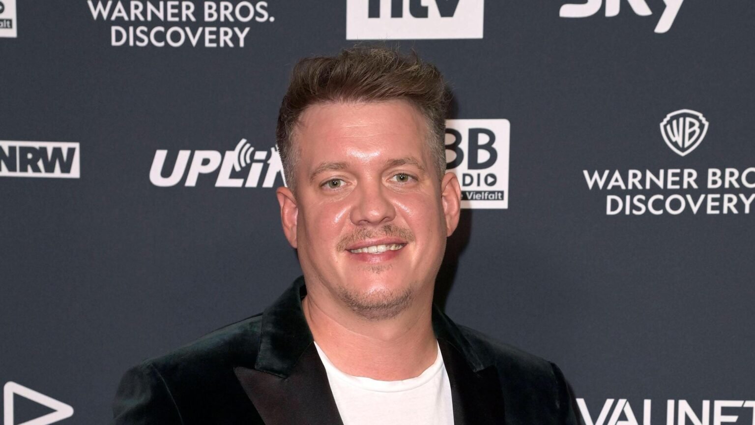 Gustav Masurek Beruf – Vom Reality-Star zum vielseitigen Medienprofi gustav masurek beruf